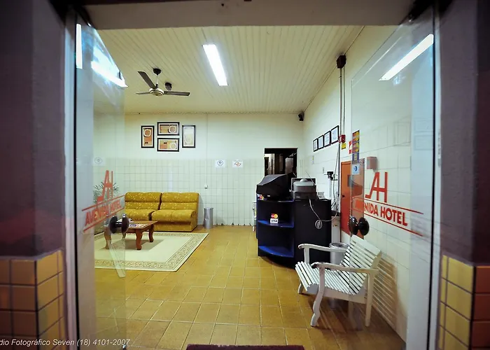 Avenida Hotel